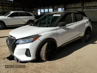 2024 Nissan Kicks SR with VIN 3N1CP5DV2RL572167, listed as a Copart auction lot 52537365 with 285 mi miles and Salvage Title. Bid and sale history available at carsss.com. Image 1.