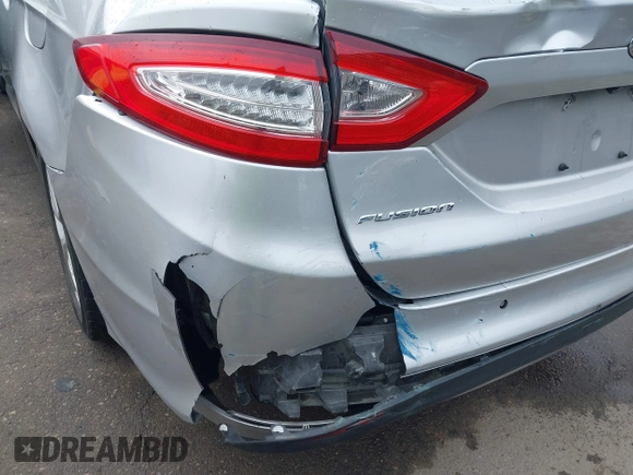 2016 Ford Fusion SE z VIN 3FA6P0H76GR385328, wystawiony jako IAAI lot #42408631 z przebiegiem 127 293 mil mil oraz . Historia ofert i sprzedaży dostępna na DreamBid. Obrazek 6.
