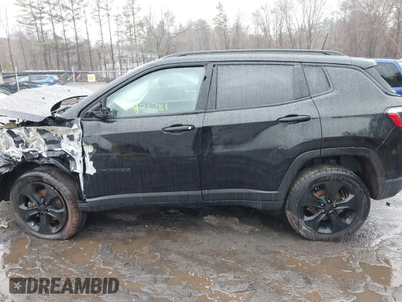 2019 Jeep Compass Latitude with VIN 3C4NJDBB1KT601609, listed as a IAAI auction lot 41931381 with Not provided miles and . Bid and sale history available at DreamBid. Image 15.