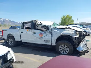2022 Ford F-250 XL with VIN 1FT7W2BT9NEF32163, listed as a IAAI auction lot 42086399 with Not provided miles and . Bid and sale history available at DreamBid. Image 12.