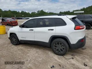 2016 Jeep Cherokee Altitude z VIN 1C4PJLAB7GW171896, wystawiony jako Copart lot #55929165 z przebiegiem 154 784 mil mil oraz Czysty tytuł • Clean title. Historia ofert i sprzedaży dostępna na DreamBid. Obrazek 2.
