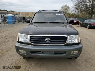 2000 Toyota Land Cruiser with VIN JT3HT05J0Y0085904, listed as a Copart auction lot 52777425 with 400,095 mi miles and Clean Title. Bid and sale history available at carsss.com. Image 5.