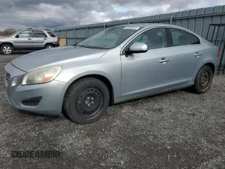 2013 Volvo S60 T5 Premier with VIN YV1612FS8D2184541, listed as a Copart auction lot 53500845 with 257,398 mi miles and Clean Title. Bid and sale history available at carsss.com. Image 1.