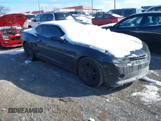 2014 Chevrolet Camaro LT z VIN 2G1FB1E35E9134246, wystawiony jako IAAI lot #41623733 z przebiegiem 171 444 mil mil oraz . Historia ofert i sprzedaży dostępna na DreamBid. Obrazek 1.