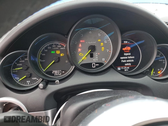 2017 Porsche Cayenne S E-Hybrid with VIN WP1AE2A2XHLA74262, listed as a Copart auction lot 41544075 with 29,837 mi miles and Salvage title. Bid and sale history available at DreamBid. Image 9.