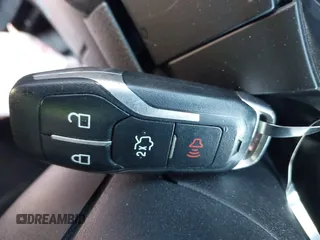 2016 Ford Edge SE с VIN 2FMPK3G90GBB58132, выставлен на аукционе IAAI как лот 42048795 с пробегом 90 618 миль миль и . История ставок и продаж доступна на DreamBid. Изображение 11.
