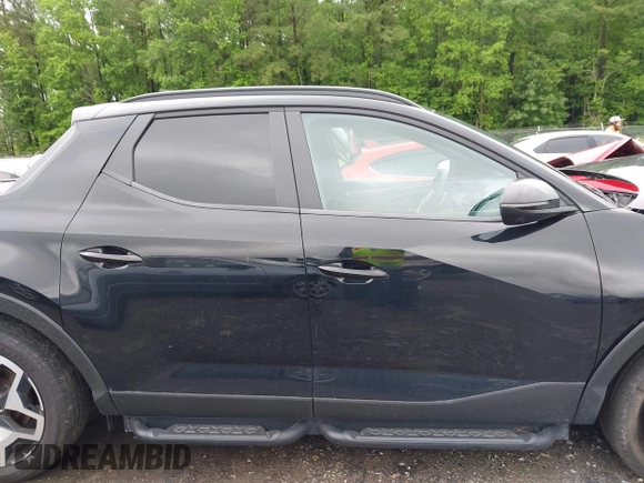 2022 Hyundai Santa Cruz Limited z VIN 5NTJEDAF3NH010999, wystawiony jako IAAI lot #42234746 z przebiegiem 18 463 mil mil oraz . Historia ofert i sprzedaży dostępna na DreamBid. Obrazek 13.