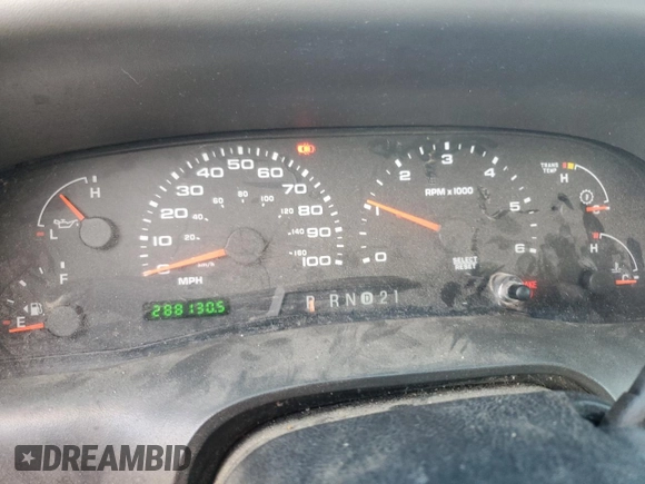 2004 Ford F-250 XL with VIN 1FTNX21L14EC45372, listed as a Copart auction lot 43745835 with 288,130 mi miles and Salvage title. Bid and sale history available at DreamBid. Image 9.