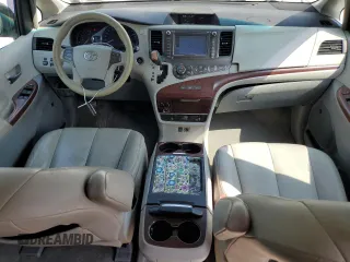 2011 Toyota Sienna XLE с VIN 5TDDK3DC4BS004280, выставлен на аукционе Copart как лот 59297345 с пробегом 173 890 миль миль и Списание • Salvage title. История ставок и продаж доступна на DreamBid. Изображение 8.