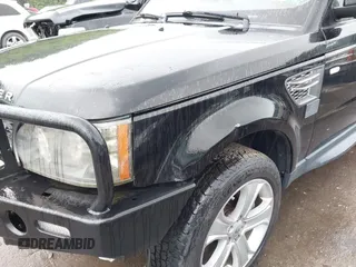 2011 Land Rover Range Rover Sport SC with VIN SALSH2E40BA267833, listed as a IAAI auction lot 42255739 with 101,323 mi miles and . Bid and sale history available at DreamBid. Image 6.