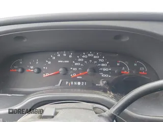2008 Ford Econoline Cargo Commercial с VIN 1FTNE24L68DA83283, выставлен на аукционе IAAI как лот 42291331 с пробегом Не указан миль и . История ставок и продаж доступна на DreamBid. Изображение 7.