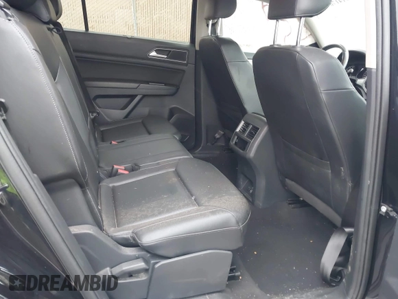 2019 Volkswagen Atlas SE with VIN 1V2LR2CA9KC540062, listed as a IAAI auction lot 41214176 with 78,977 mi miles and . Bid and sale history available at DreamBid. Image 8.