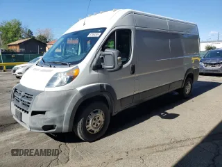 2014 Ram ProMaster Cargo z VIN 3C6TRVDG8EE129505, wystawiony jako Copart lot #57869295 z przebiegiem 143 432 mil mil oraz Szkoda całkowita • Salvage title. Historia ofert i sprzedaży dostępna na DreamBid. Obrazek 1.