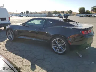 2018 Chevrolet Camaro 2LT with VIN 1G1FD1RS8J0121054, listed as a Copart auction lot 73581274 with 42,172 mi miles and Salvage Title. Bid and sale history available at carsss.com. Image 2.