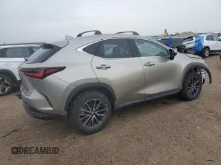 2024 Lexus NX 350 Premium z VIN 2T2GGCEZ2RC045247, wystawiony jako Copart lot #61401805 z przebiegiem 11 271 mil mil oraz Szkoda całkowita • Salvage title. Historia ofert i sprzedaży dostępna na DreamBid. Obrazek 3.