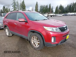 2014 Kia Sorento LX with VIN 5XYKT3A60EG438426, listed as a IAAI auction lot 41765847 with 166,897 mi miles and . Bid and sale history available at carsss.com. Image 1.