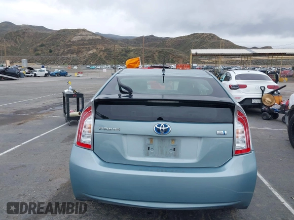 2014 Toyota Prius Four with VIN JTDKN3DU5E1851219, listed as a IAAI auction lot 41806545 with 185,735 mi miles. Bid and sale history available at carsss.com. Image 15.