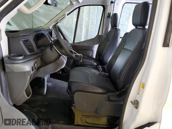 2023 Ford Transit Cargo z VIN 1FTBR3X8XPKA82734, wystawiony jako Copart lot #57962415 z przebiegiem 53 505 mil mil oraz Tytuł czysty. Historia ofert i sprzedaży dostępna na DreamBid. Obrazek 7.