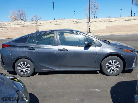 2022 Toyota Prius Prime LE with VIN JTDKAMFP0N3210606, listed as a IAAI auction lot 41674546 with NaN miles. Bid and sale history available at carsss.com. Image 14.