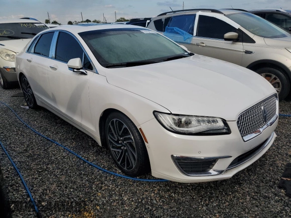 2020 Lincoln MKZ Reserve with VIN 3LN6L5E92LR610827, listed as a Copart auction lot 42560635 with Not provided miles and Non repairable. Bid and sale history available at DreamBid. Image 4.