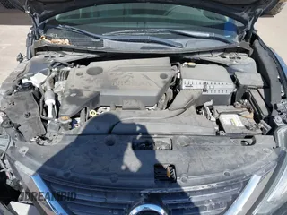 2018 Nissan Altima SR with VIN 1N4AL3AP9JC281858, listed as a IAAI auction lot 41430089 with 117,279 mi miles and . Bid and sale history available at DreamBid. Image 10.