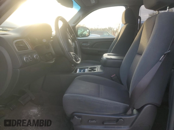 2009 Chevrolet Avalanche LT w/2LT with VIN 3GNFK22049G284391, listed as a Copart auction lot 76367424 with 0 mi miles and Non Repairable. Bid and sale history available at carsss.com. Image 7.