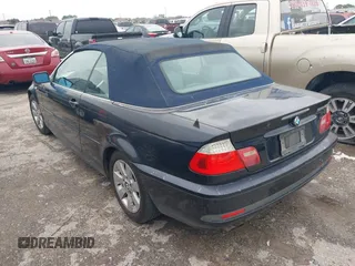 2006 BMW 3 Series 325Ci with VIN WBABW33456PX83708, listed as a IAAI auction lot 41425941 with 122,396 mi miles. Bid and sale history available at carsss.com. Image 3.