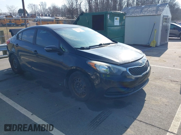 2016 Kia Forte LX with VIN KNAFX4A62G5551606, listed as a IAAI auction lot 41107813 with 201,821 mi miles. Bid and sale history available at carsss.com. Image 1.