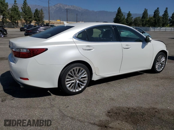 2013 Lexus ES 4dr Sdn with VIN JTHBK1GG1D2017331, listed as a Copart auction lot 52831325 with 93,906 mi miles and Salvage Title. Bid and sale history available at carsss.com. Image 3.