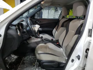 2014 Nissan Juke S with VIN JN8AF5MV7ET358230, listed as a Copart auction lot 88852865 with 84,760 mi miles and Salvage Title. Bid and sale history available at carsss.com. Image 7.