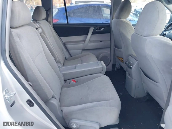 2012 Toyota Highlander with VIN 5TDBK3EH6CS154393, listed as a IAAI auction lot 41541058 with 143,314 mi miles. Bid and sale history available at carsss.com. Image 8.