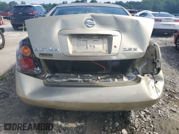 2004 Nissan Altima with VIN 1N4AL11D94C102085, listed as a Copart auction lot 62062015 with 200,929 mi miles and Salvage title. Bid and sale history available at DreamBid. Image 6.