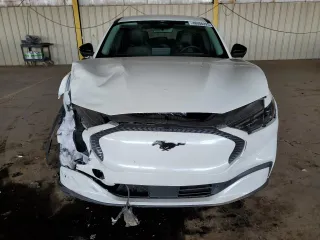 2024 Ford Mustang Mach-E Select z VIN 3FMTK1SU0RMA02124, wystawiony jako Copart lot #48506325 z przebiegiem 23 009 mil mil oraz Szkoda całkowita • Salvage title. Historia ofert i sprzedaży dostępna na DreamBid. Obrazek 5.