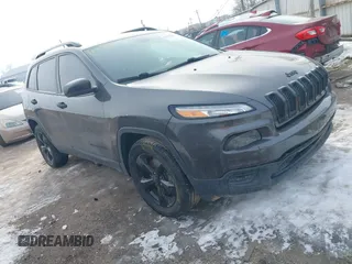 2017 Jeep Cherokee Sport with VIN 1C4PJMAB1HW651312, listed as a IAAI auction lot 41372908 with 51,105 mi miles. Bid and sale history available at carsss.com. Image 1.