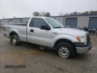 2013 Ford F-150 XL with VIN 1FTMF1EM2DFA08265, listed as a Copart auction lot 80313044 with 275,609 mi miles and Salvage Title. Bid and sale history available at carsss.com. Image 4.