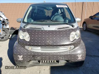 2006 Smart fortwo with VIN WME4503321J285051, listed as a Copart auction lot 88683835 with 94,663 mi miles and Clean title. Bid and sale history available at DreamBid. Image 5.