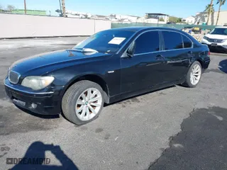 2007 BMW 7 Series 750Li with VIN WBAHN83537DT70322, listed as a IAAI auction lot 41842120 with 166,465 mi miles. Bid and sale history available at carsss.com. Image 2.