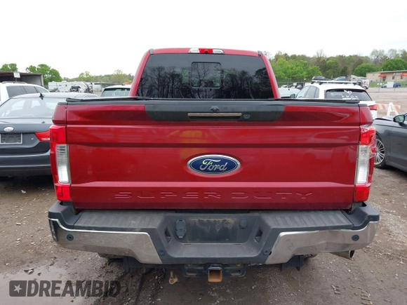 2017 Ford Super Duty F-250 SRW Lariat with VIN 1FT7W2B60HEE43855, listed as a IAAI auction lot 41972557 with 66,835 mi miles. Bid and sale history available at carsss.com. Image 16.