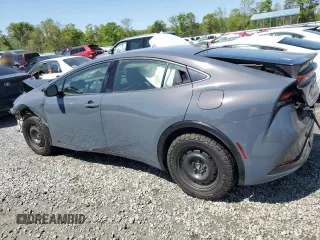 2023 Toyota Prius LE z VIN JTDADABU7P3002464, wystawiony jako Copart lot #52369955 z przebiegiem 39 772 mil mil oraz Szkoda całkowita • Salvage title. Historia ofert i sprzedaży dostępna na DreamBid. Obrazek 2.