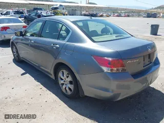 2008 Honda Accord Sdn EX-L with VIN JHMCP26878C037685, listed as a IAAI auction lot 42008966 with 186,865 mi miles. Bid and sale history available at carsss.com. Image 3.
