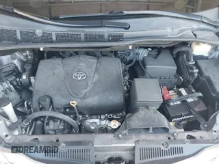2017 Toyota Sienna XLE Auto Access Seat with VIN 5TDYZ3DC0HS835216, listed as a IAAI auction lot 42342681 with 128,333 mi miles and . Bid and sale history available at DreamBid. Image 10.