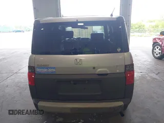 2003 Honda Element EX с VIN 5J6YH28563L034190, выставлен на аукционе IAAI как лот 42427501 с пробегом 248 703 миль миль и . История ставок и продаж доступна на DreamBid. Изображение 16.