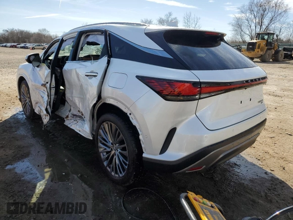 2024 Lexus RX with VIN 2T2BAMCA9RC060925, listed as a Copart auction lot 47474415 with 4,303 mi miles and Salvage Title. Bid and sale history available at carsss.com. Image 2.