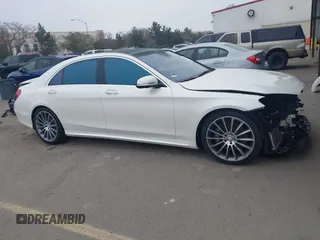 2014 Mercedes-Benz S-Class S 550 with VIN WDDUG8CB0EA054320, listed as a IAAI auction lot 41878661 with 98,825 mi miles. Bid and sale history available at carsss.com. Image 14.