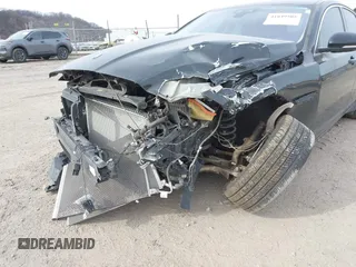 2017 Jaguar XF 35t Premium with VIN SAJBJ4BV4HCY32538, listed as a IAAI auction lot 41849505 with 109,290 mi miles. Bid and sale history available at carsss.com. Image 6.
