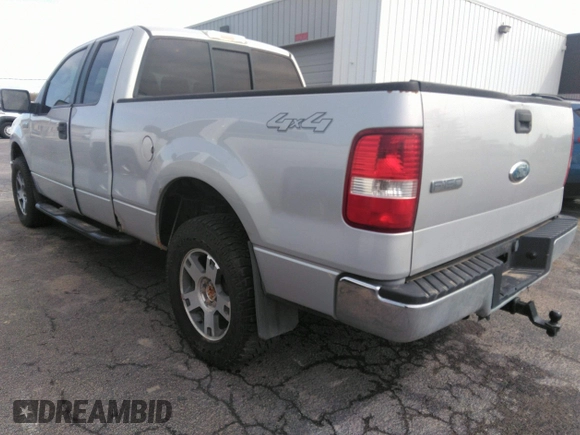 2006 Ford F-150 XLT with VIN 1FTPX14V76NB40824, listed as a IAAI auction lot 41963597 with 161,985 mi miles. Bid and sale history available at carsss.com. Image 3.