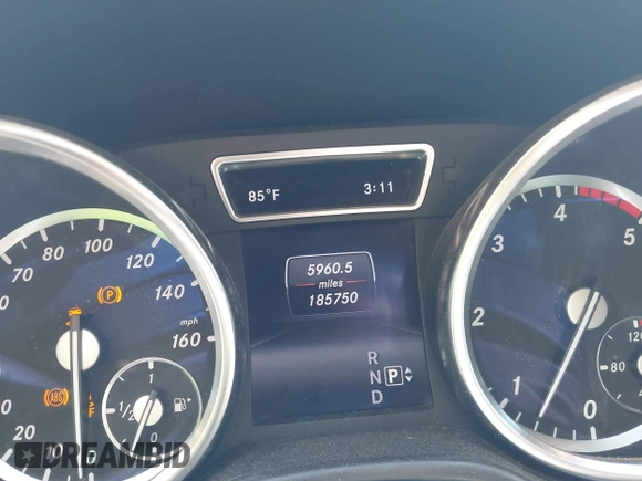 2014 Mercedes-Benz M 350 z VIN 4JGDA2EB0EA385223, wystawiony jako IAAI lot #42056714 z przebiegiem 185 750 mil mil oraz . Historia ofert i sprzedaży dostępna na DreamBid. Obrazek 7.