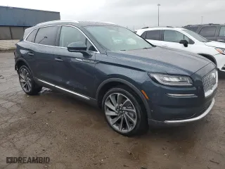 2021 Lincoln Nautilus Reserve with VIN 2LMPJ8K91MBL04836, listed as a Copart auction lot 45358134 with 34,188 mi miles. Bid and sale history available at carsss.com. Image 4.
