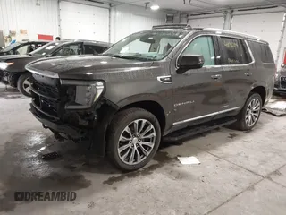 2021 GMC Yukon Denali with VIN 1GKS2DKL8MR409483, listed as a IAAI auction lot 41196214 with 62,684 mi miles. Bid and sale history available at carsss.com. Image 18.