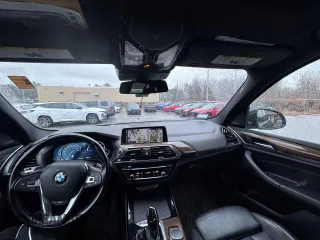 2018 BMW X3 xDrive30i with VIN 5UXTR9C57JLC77695, listed as a Copart auction lot 52807535 with 121,471 mi miles and Clean Title. Bid and sale history available at carsss.com. Image 9.